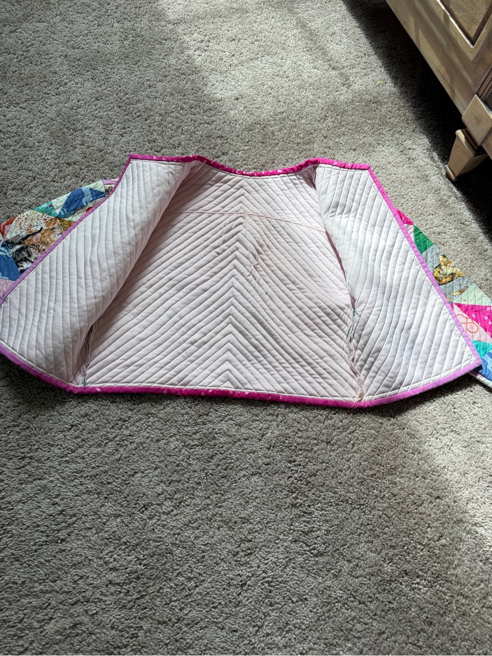 Girls handmade Colorful Triangle Patchwork Quilted Jacket with Kitty cat print - Picture 5 of 13